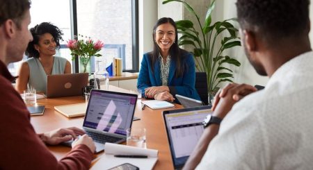 Como abordar candidatos no LinkedIn: 5 dicas práticas