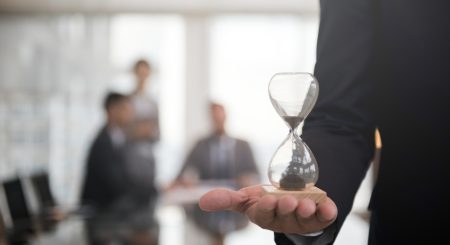 Jornada reduzida de trabalho: menos horas significam menos entregas?