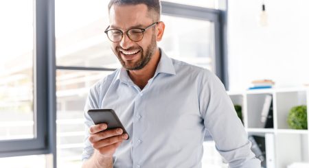 Controle de ponto pelo celular: saiba as vantagens para empresas!