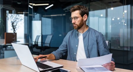Redução de jornada de trabalho de 8 para 4 horas é possível?
